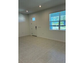 148 Royal Rnch Rd in Groveland, FL - Building Photo - Building Photo