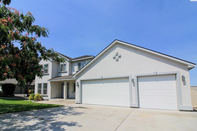 property at 1458 Chardonnay Dr