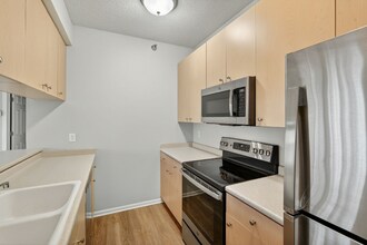 1340 SE Florence Dr, Unit 31 in Waukee, IA - Building Photo - Building Photo