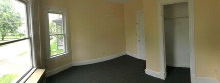 11 Hickok Pl in Burlington, VT - Building Photo - Building Photo