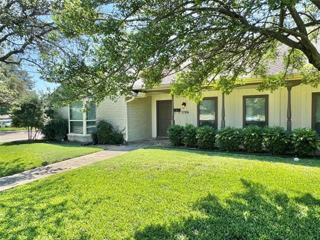 3786 Weeburn Dr in Dallas, TX - Building Photo - Building Photo