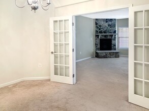 910 Westwood Village Way in Midlothian, VA - Building Photo - Building Photo