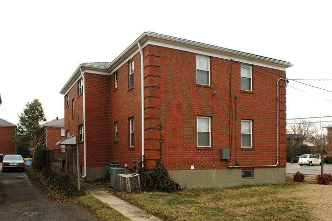 3815 Nanz Ave in Louisville, KY - Building Photo - Building Photo