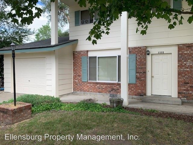 1402 N Brook Ct in Ellensburg, WA - Foto de edificio