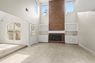 19514 Autumn Creek Ln in Humble, TX - Foto de edificio - Building Photo