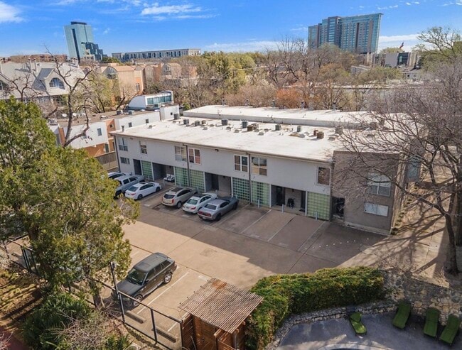 property at 4241 Buena Vista St