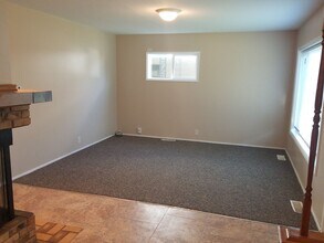 3122 Voll Ln in South Bend, IN - Foto de edificio - Building Photo