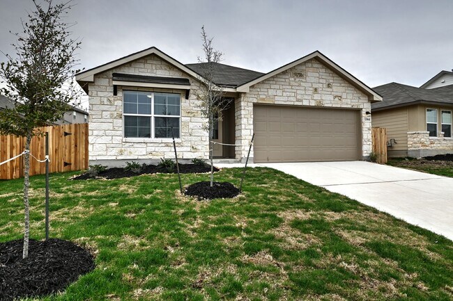 13068 Minuet Sway in San Antonio, TX - Building Photo - Building Photo