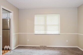 9649 Shalemar Dr in Pickerington, OH - Building Photo - Building Photo