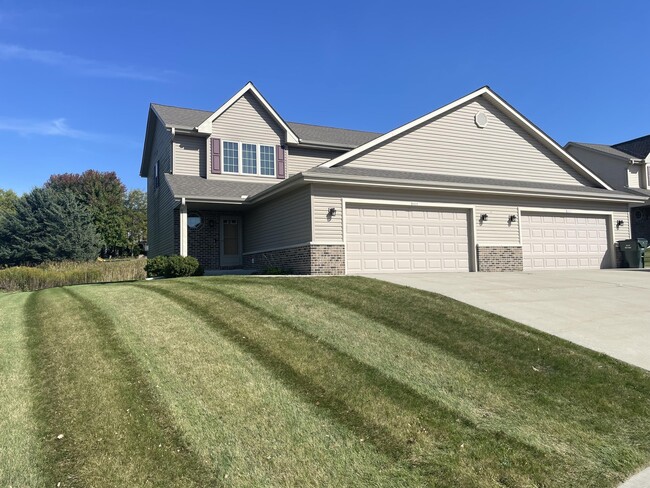 property at 2635 Parkfield Dr