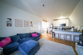 168 Northampton St, Unit 4 in Boston, MA - Building Photo - Building Photo