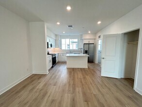 11753 Florence Ave in Santa Fe Springs, CA - Building Photo - Building Photo