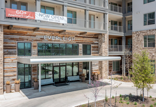 Everleigh Lakeline 60+ Active Adult Apartment Homes