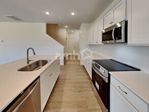 3468 Lincoln Hts Ln in Monroe, NC - Foto de edificio - Building Photo