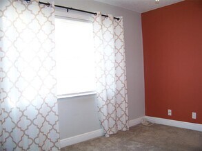 3218 NW 103rd Ter in Coral Springs, FL - Building Photo - Building Photo