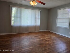 1265 Donald St in Jacksonville, FL - Building Photo - Building Photo