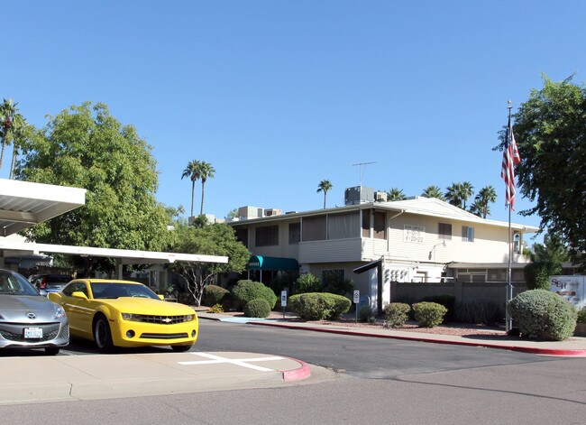 Scottsdale East Homes in Scottsdale, AZ - Foto de edificio - Building Photo