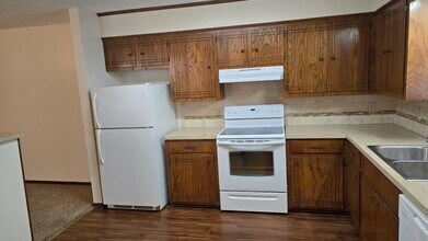 408 N Joplin Pl, Unit B in Russellville, AR - Building Photo - Building Photo