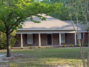 217 Mossberg Cir in Statesboro, GA - Building Photo - Building Photo