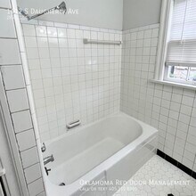 1412 S Daugherty Ave in Oklahoma City, OK - Building Photo - Building Photo