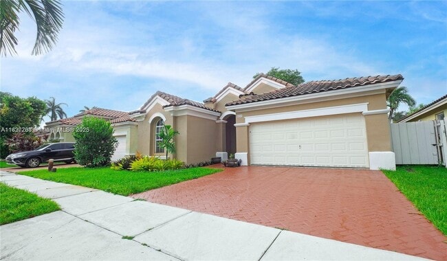 4949 SW 134th Ave in Miramar, FL - Building Photo - Building Photo