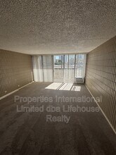 1326 Ke’eaumoku St in Honolulu, HI - Foto de edificio - Building Photo