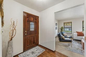 602 Fischer Ct in Roseville, CA - Building Photo - Building Photo