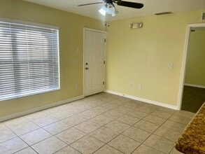 121 Melissa Pl in Davenport, FL - Foto de edificio - Building Photo