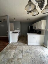 1013 Ruthven St in Houston, TX - Building Photo - Building Photo