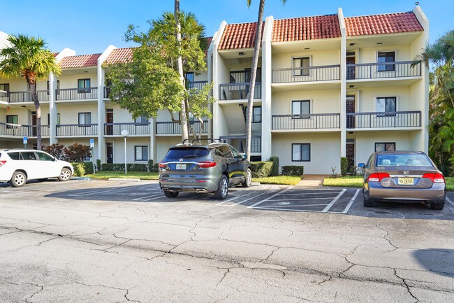 2550 Lulfs Rd in West Palm Beach, FL - Building Photo - Building Photo
