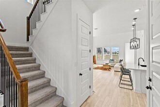 481 Darley Oak Dr in Dripping Springs, TX - Building Photo - Building Photo