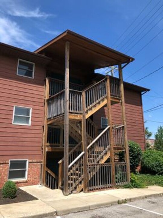 529 E Smith Ave in Bloomington, IN - Building Photo