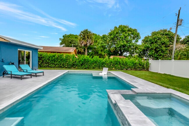 property at 219 NW 14th Ave