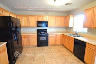 7208 S 56th Ave in Phoenix, AZ - Building Photo - Building Photo