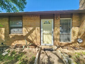 3007 Parker Ln in Austin, TX - Building Photo - Building Photo