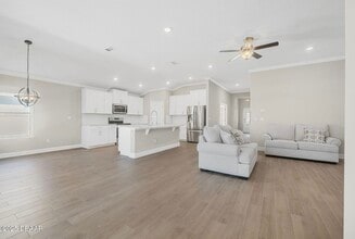 50 Lumber Jack Trl in Palm Coast, FL - Building Photo - Building Photo