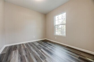 4206 Robert L Parish Sr. Ave in Dallas, TX - Building Photo - Building Photo