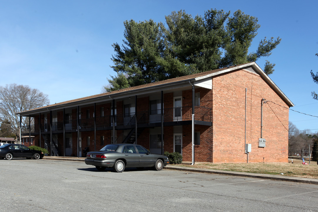 Providence Manor in Rural Hall, NC - Building Photo