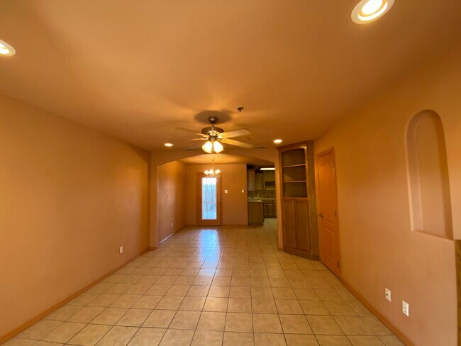 1306 W Fig Ave in Pharr, TX - Building Photo - Building Photo