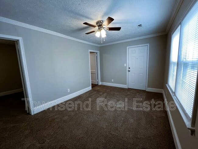 217 N Virginia Ave in Fayetteville, NC - Building Photo - Building Photo