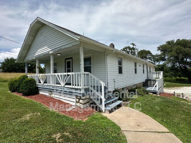 11204 Parallel Pkwy in Kansas City, KS - Building Photo - Building Photo