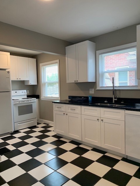 637 W 44th St in Indianapolis, IN - Foto de edificio - Building Photo