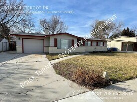 615 Bitteroot Dr in Boise, ID - Building Photo