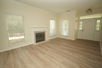 12100 Cartgate Ln in Charlotte, NC - Building Photo - Building Photo