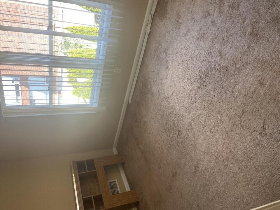 99 Glover Ave in Paterson, NJ - Building Photo