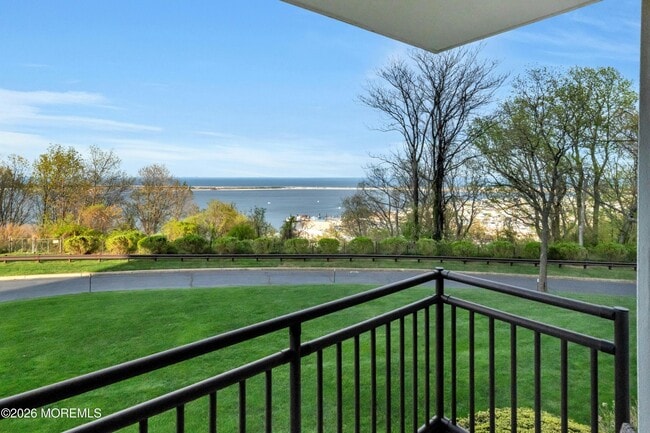 1 Scenic Dr in Highlands, NJ - Building Photo - Building Photo