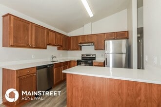 921 S Val Vista Dr in Mesa, AZ - Building Photo - Building Photo