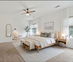 10819 Crown Colony Dr in Austin, TX - Building Photo