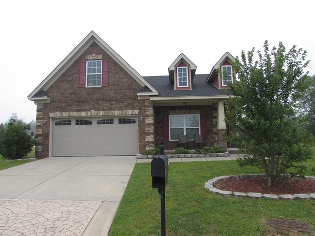 property at 475 Albemarle Ct