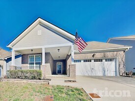 1808 Stonewater Dr in Nashville, TN - Building Photo